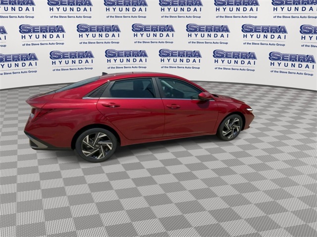 2024 Hyundai Elantra SEL Convenience photo 10