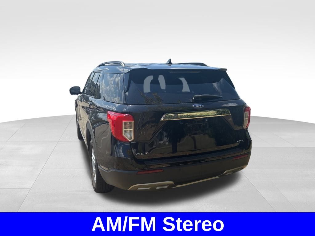2021 Ford Explorer XLT photo 5