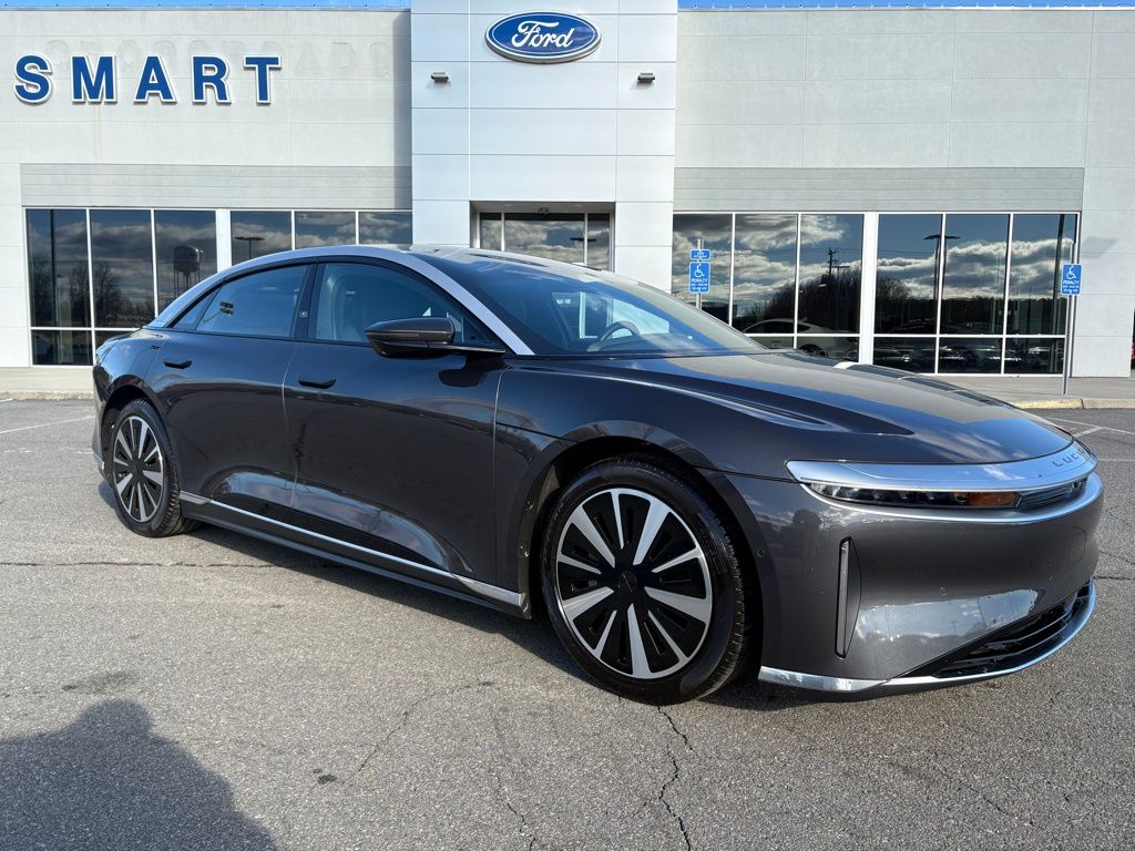 2023 Lucid Air Touring's photo