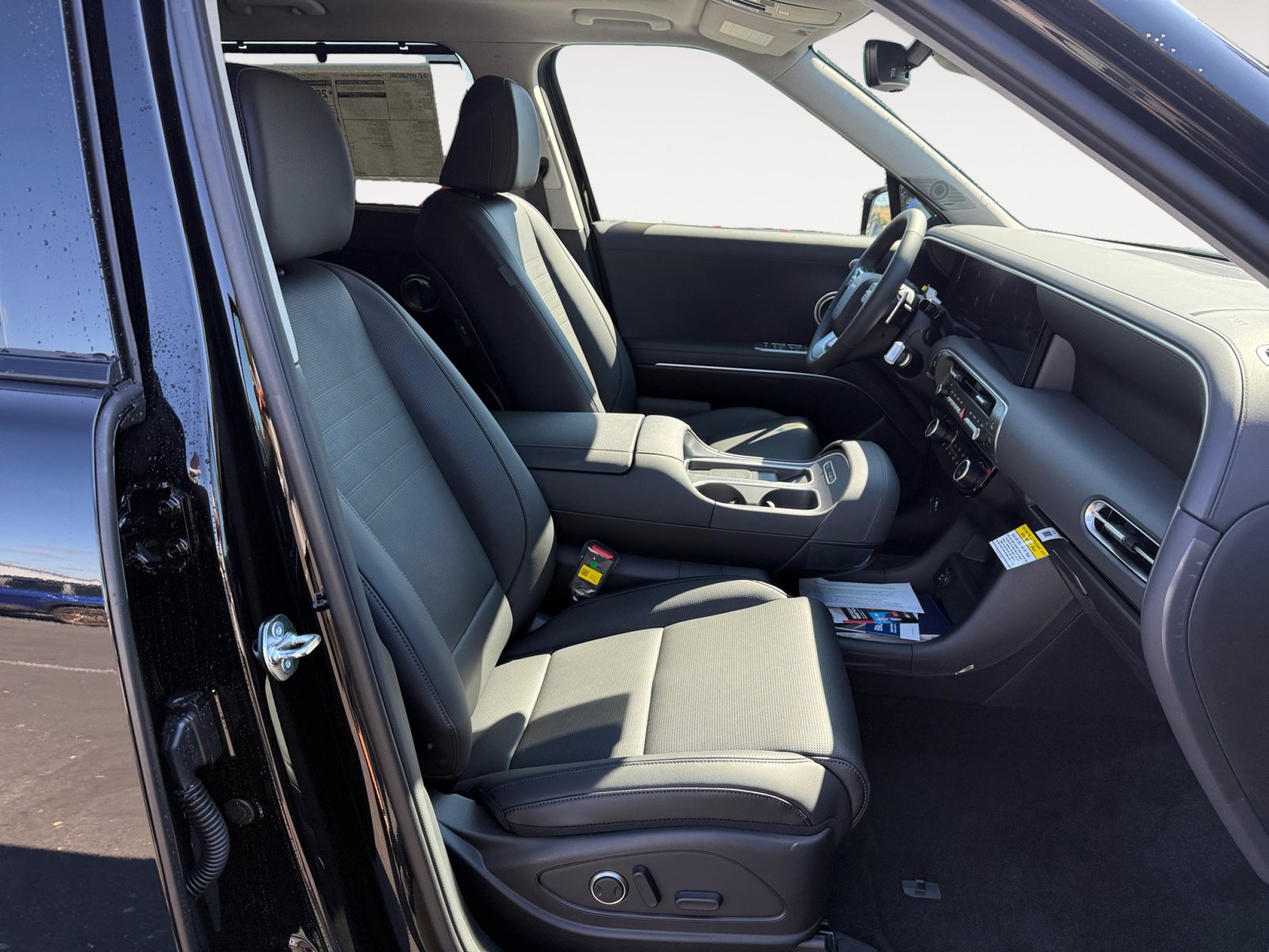 2026 Hyundai Palisade Limited photo 18