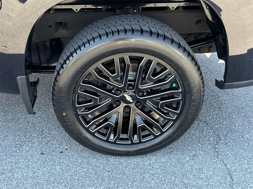 2020 Chevrolet Silverado 1500 RST photo 10
