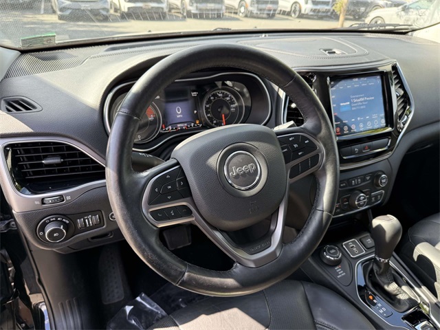 2019 Jeep Cherokee Limited photo 2