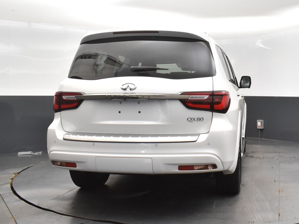 2023 Infiniti QX80 Premium Select photo 4