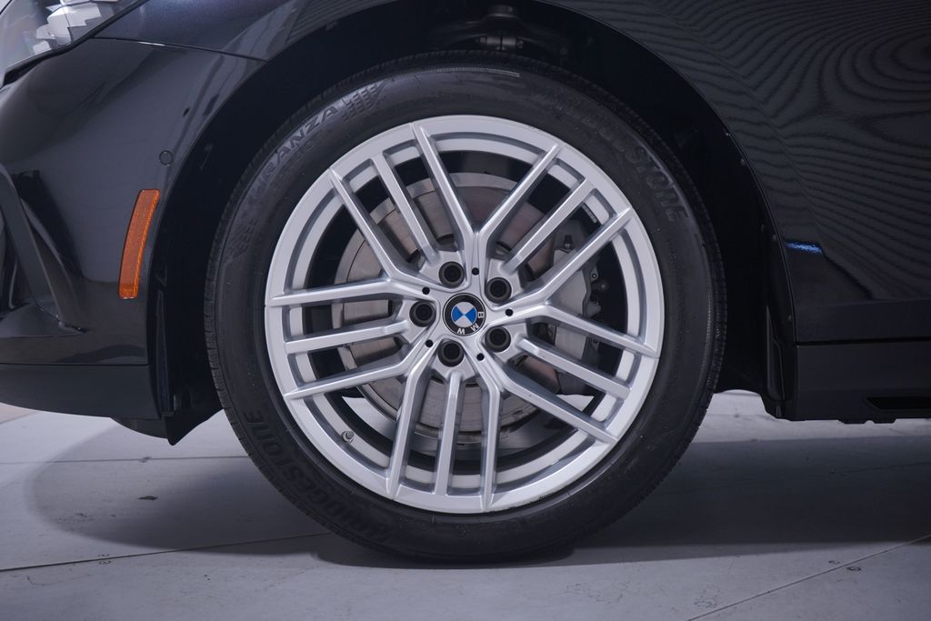 WBA43FJ01SCT61195