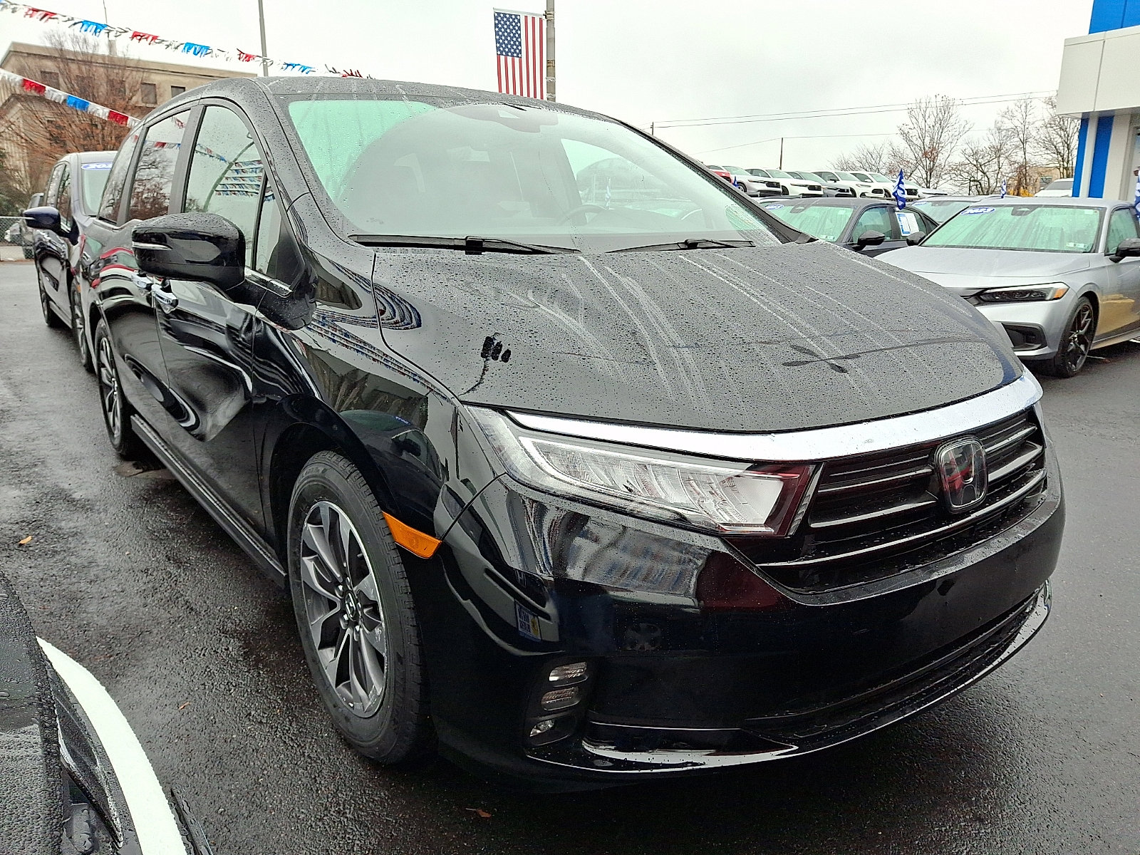 2023 Honda Odyssey EX-L photo 2