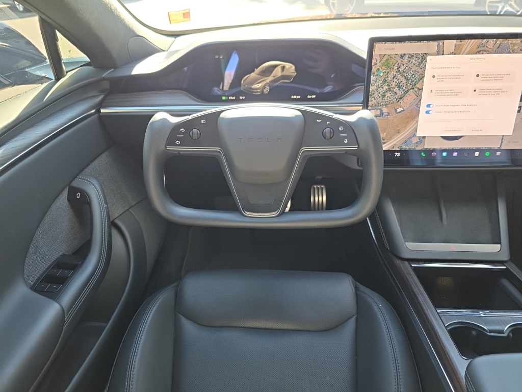 2022 Tesla Model S photo 13