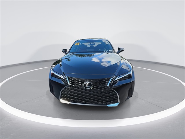 2023 Lexus IS 300 photo 3