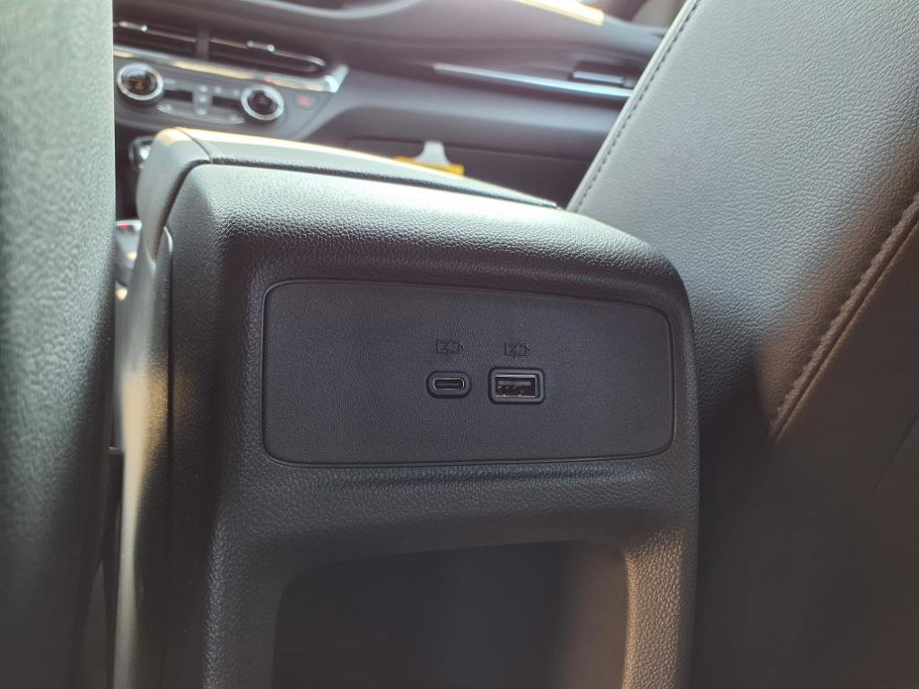 2025 Buick Envista Preferred photo 16
