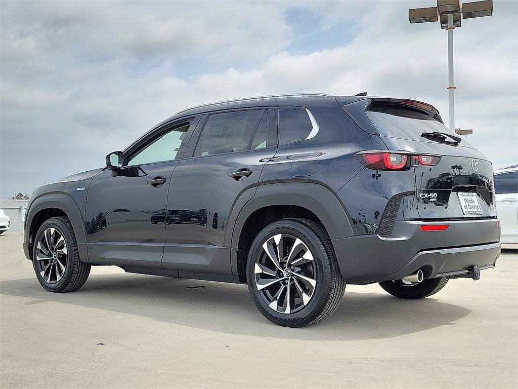 2025 Mazda CX-50 Premium Plus photo 3