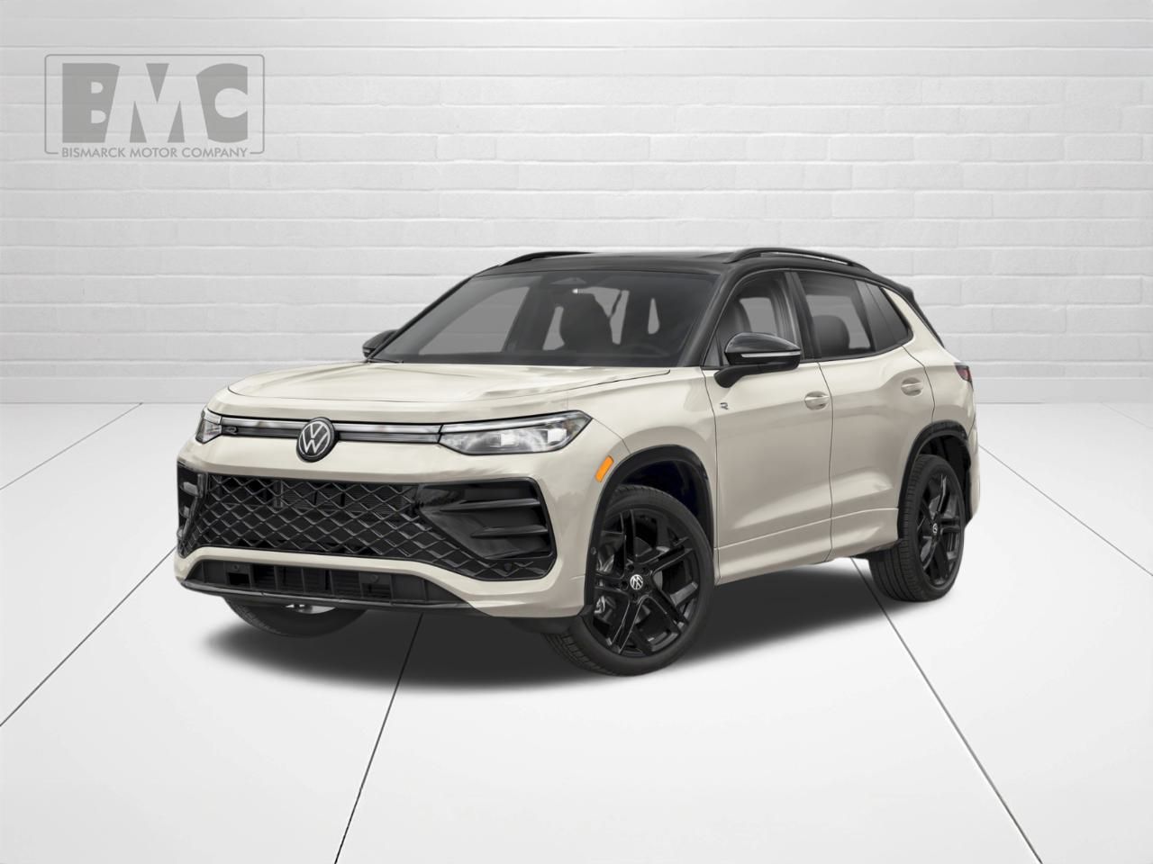 2026 Volkswagen Tiguan SE R-LINE BLACK's photo