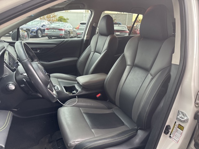 2021 Subaru Outback Onyx Edition XT photo 10