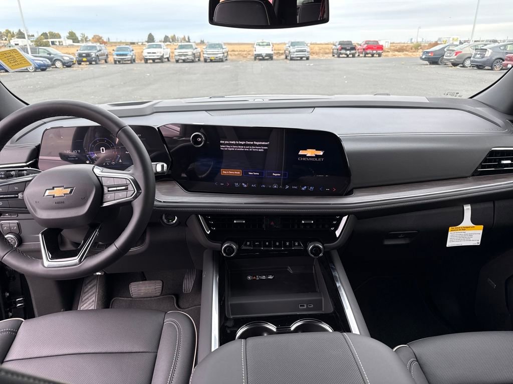 2026 Chevrolet Tahoe Premier photo 2