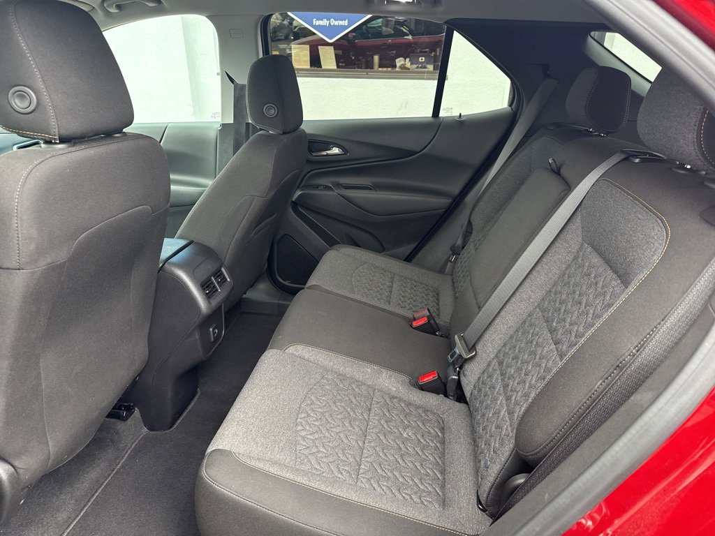 2024 Chevrolet Equinox LT photo 26