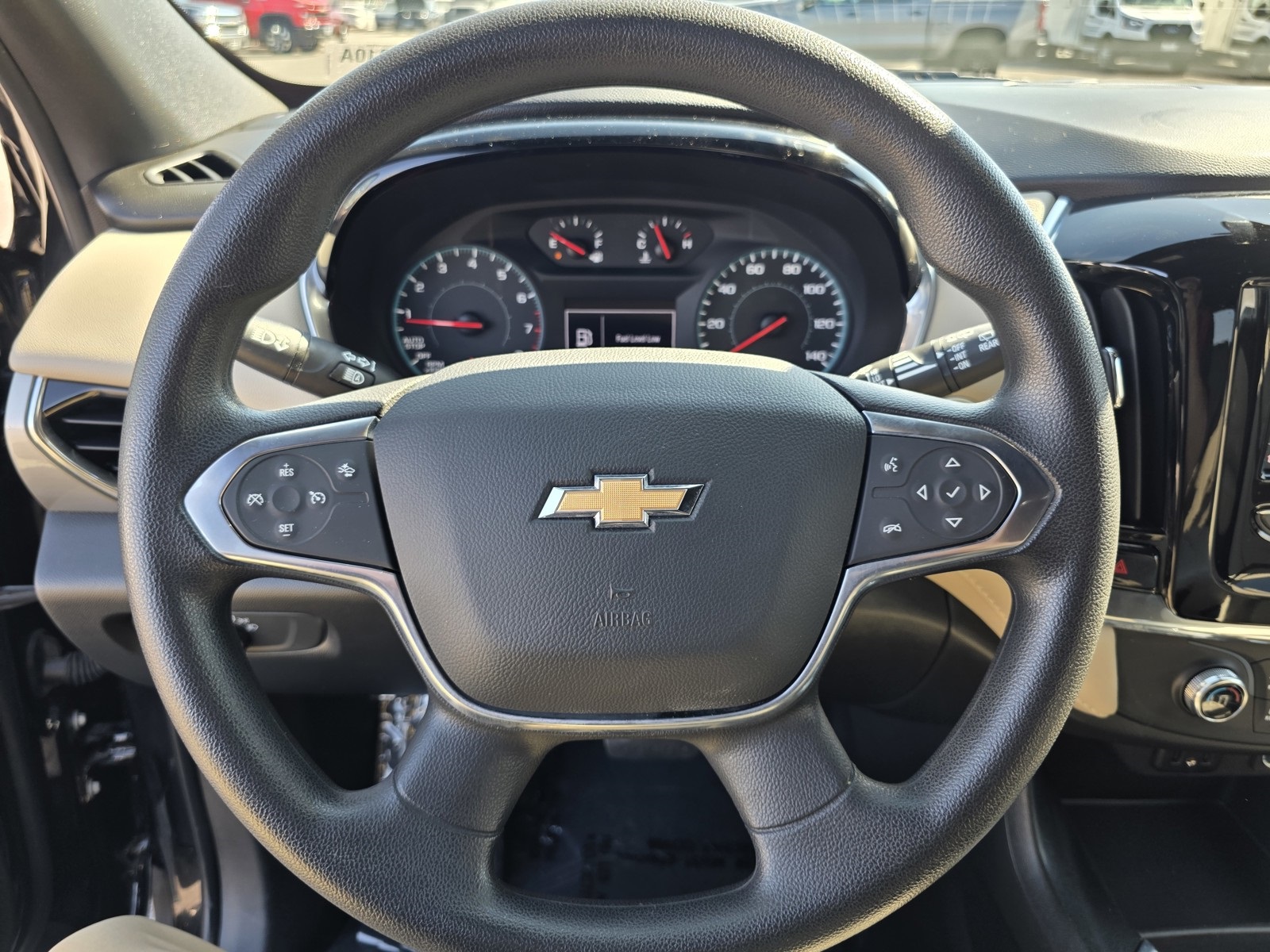 2023 Chevrolet Traverse LS photo 28