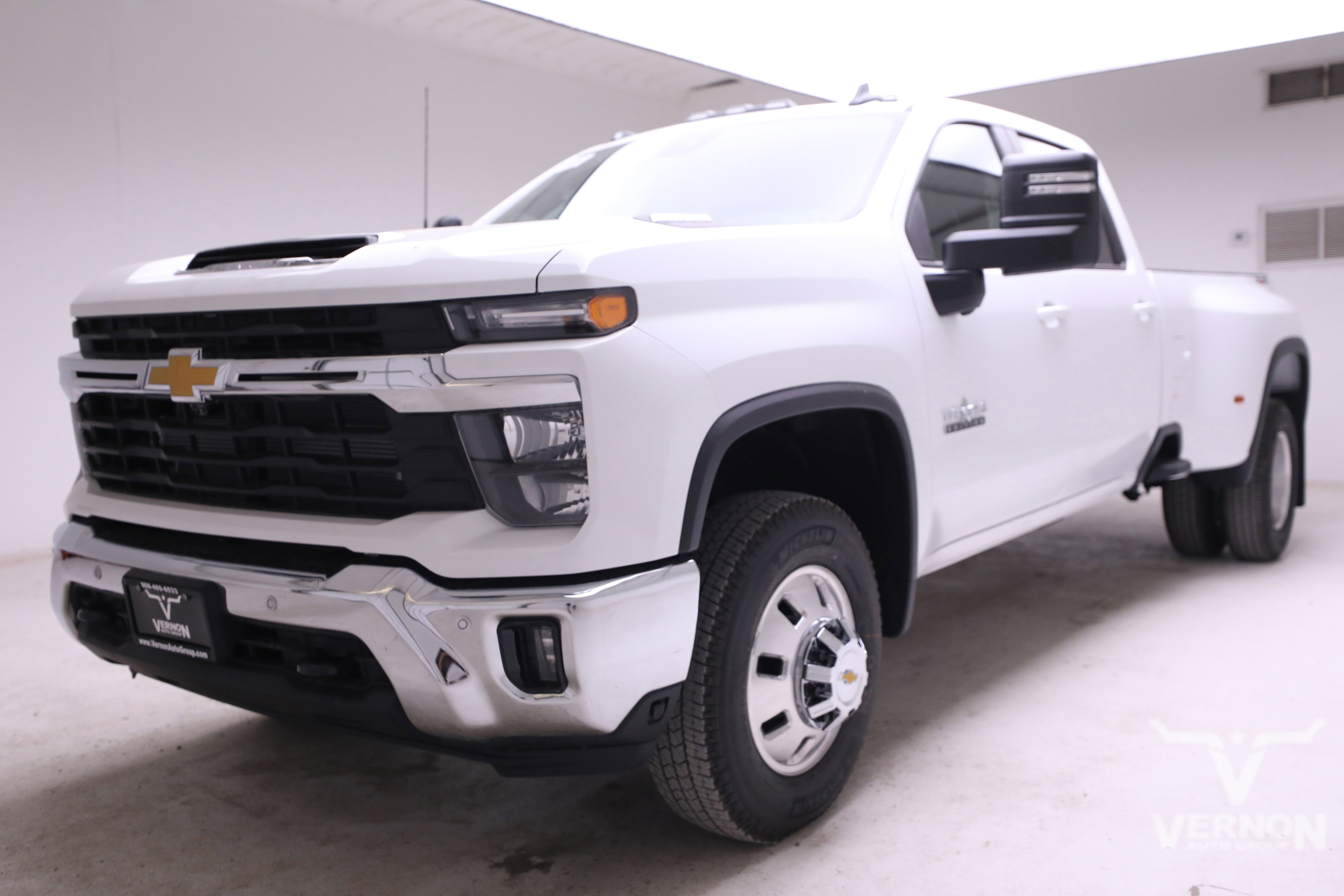 2026 Chevrolet Silverado 3500HD LT's photo