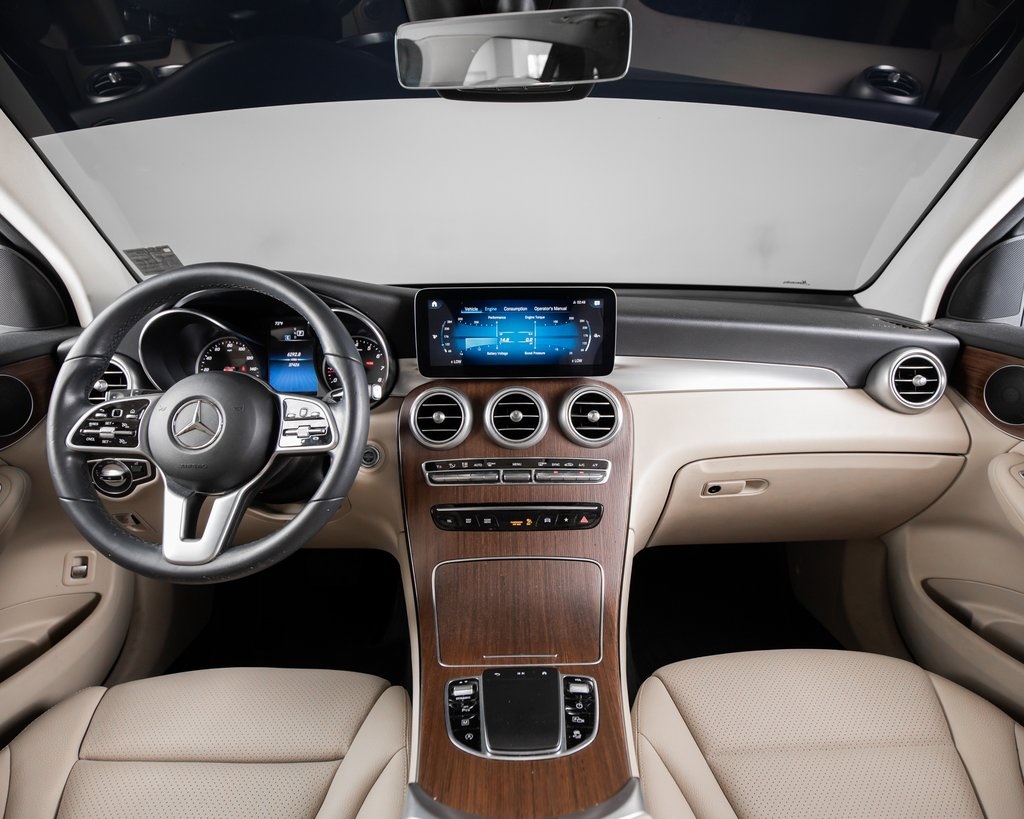 2022 Mercedes Benz GLC 300 4MATIC photo 4