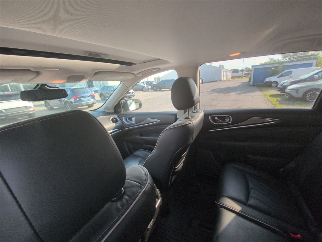 2020 Infiniti QX60 Luxe AWD photo 10