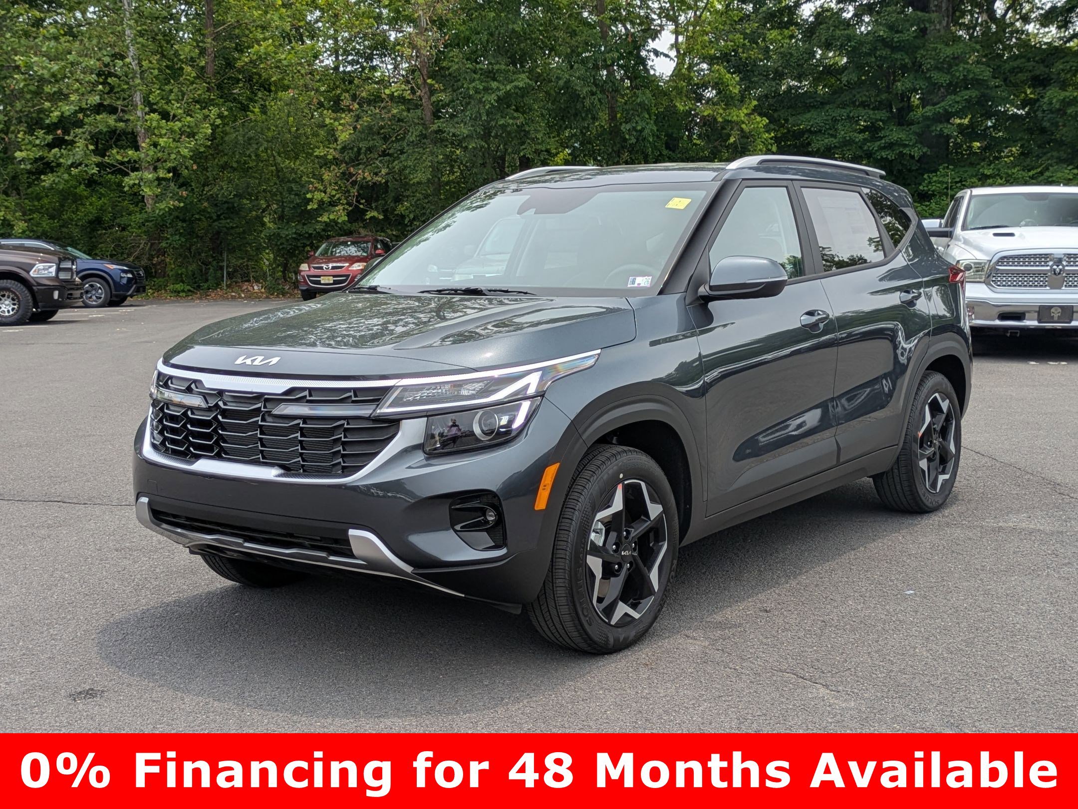 2025 Kia Seltos S photo 3