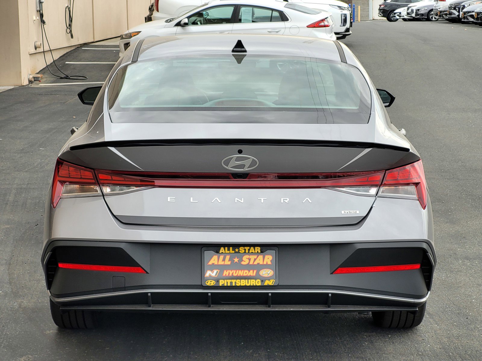 2025 Hyundai Elantra Hybrid SEL Sport photo 3