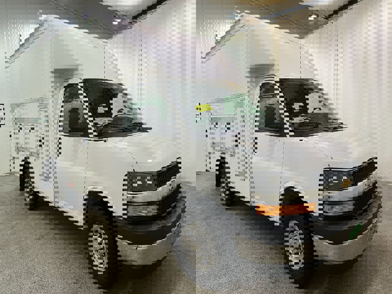 New 2025 Summit White Chevrolet 1WT image 1
