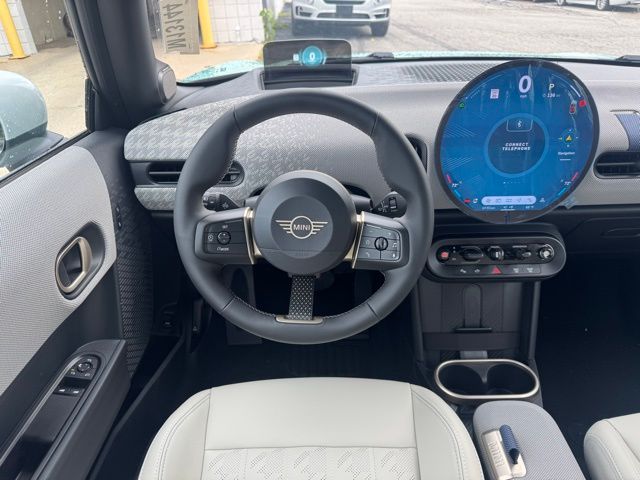 2026 Mini Cooper 2 Door Hardtop Iconic photo 12