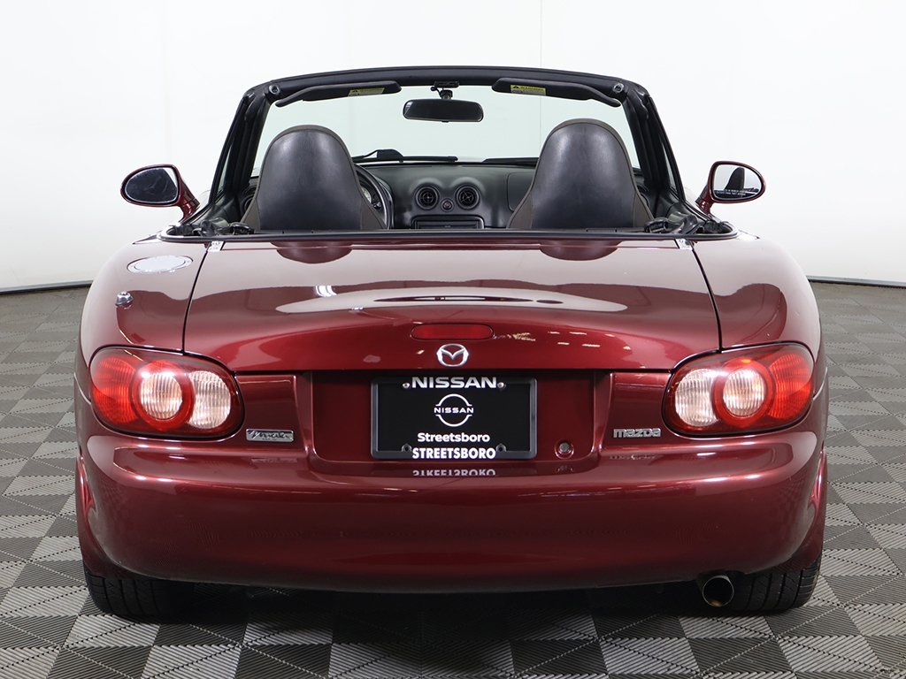 2003 Mazda MX-5 Miata Miata Base photo 7