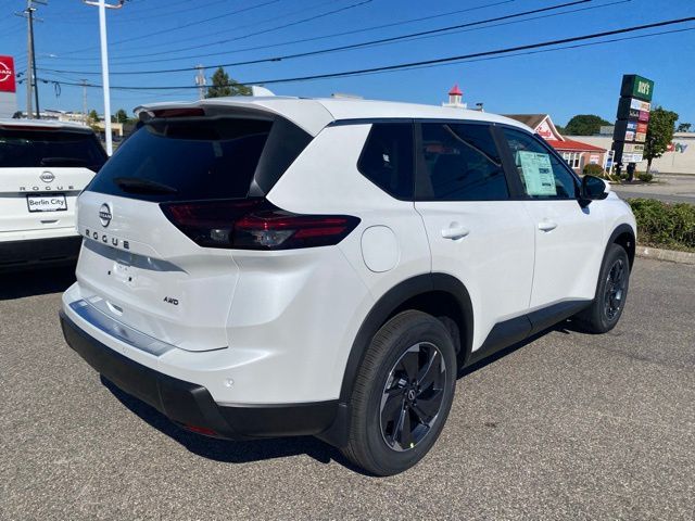 2026 Nissan Rogue SV photo 3