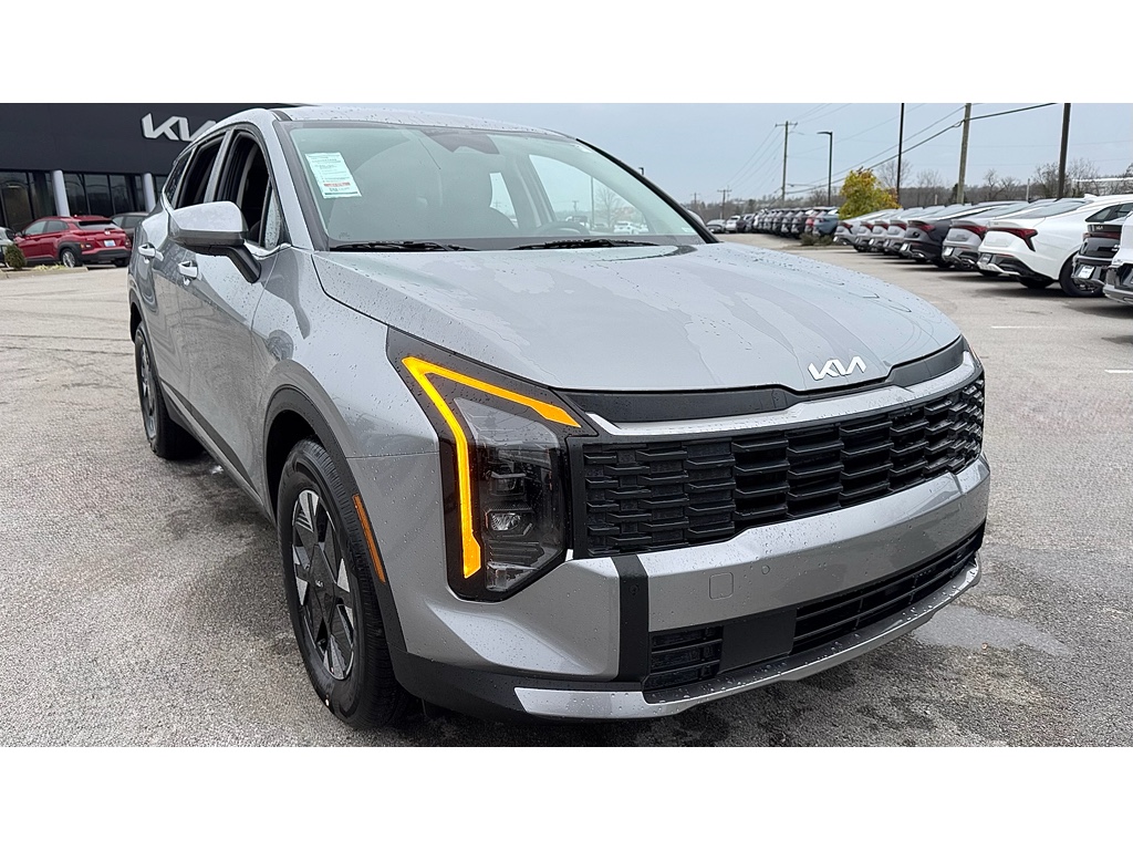 2026 Kia Sportage LX Hybrid's photo