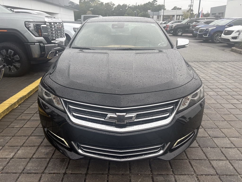 2015 Chevrolet Impala LTZ photo 3