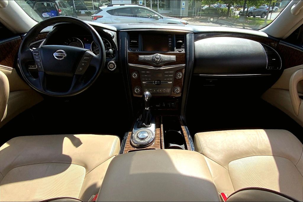 2018 Nissan Armada SL photo 14