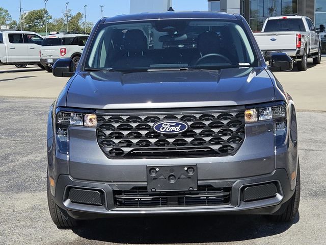 2025 Ford Maverick XLT photo 2