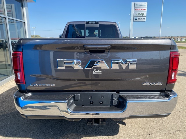 2025 Ram 3500 Limited photo 4