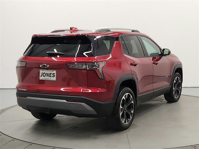 2026 Chevrolet Equinox LT photo 4