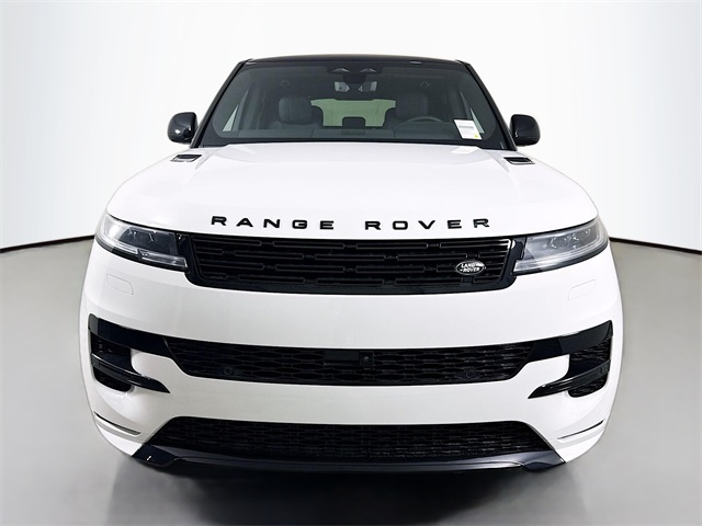 2025 Land Rover Range Rover Sport SE photo 2
