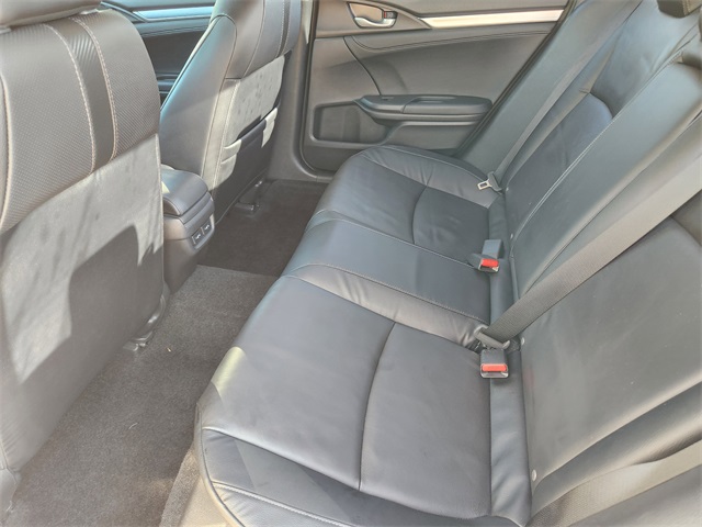 2017 Honda Civic Touring photo 28