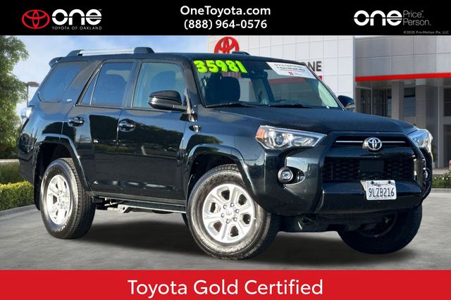 2024 Toyota 4Runner SR5's photo