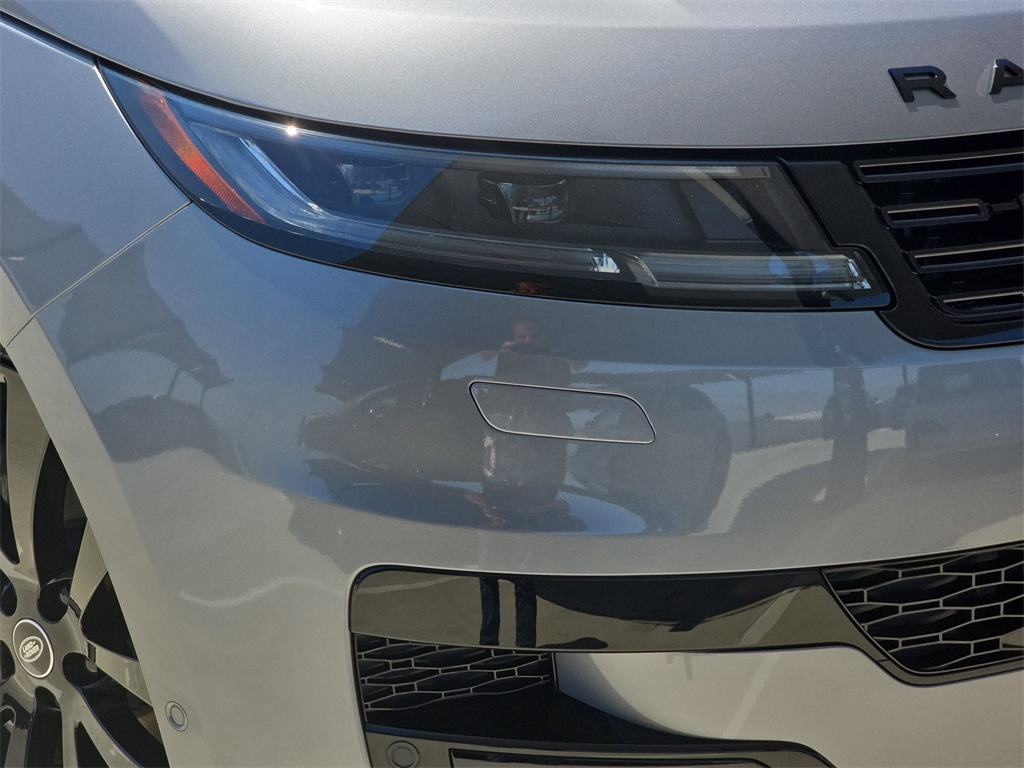 2025 Land Rover Range Rover Sport SE photo 28