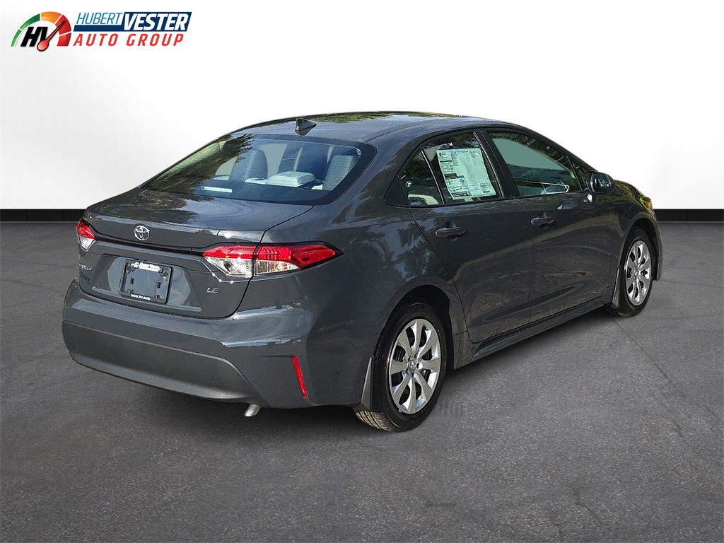 2025 Toyota Corolla LE photo 6