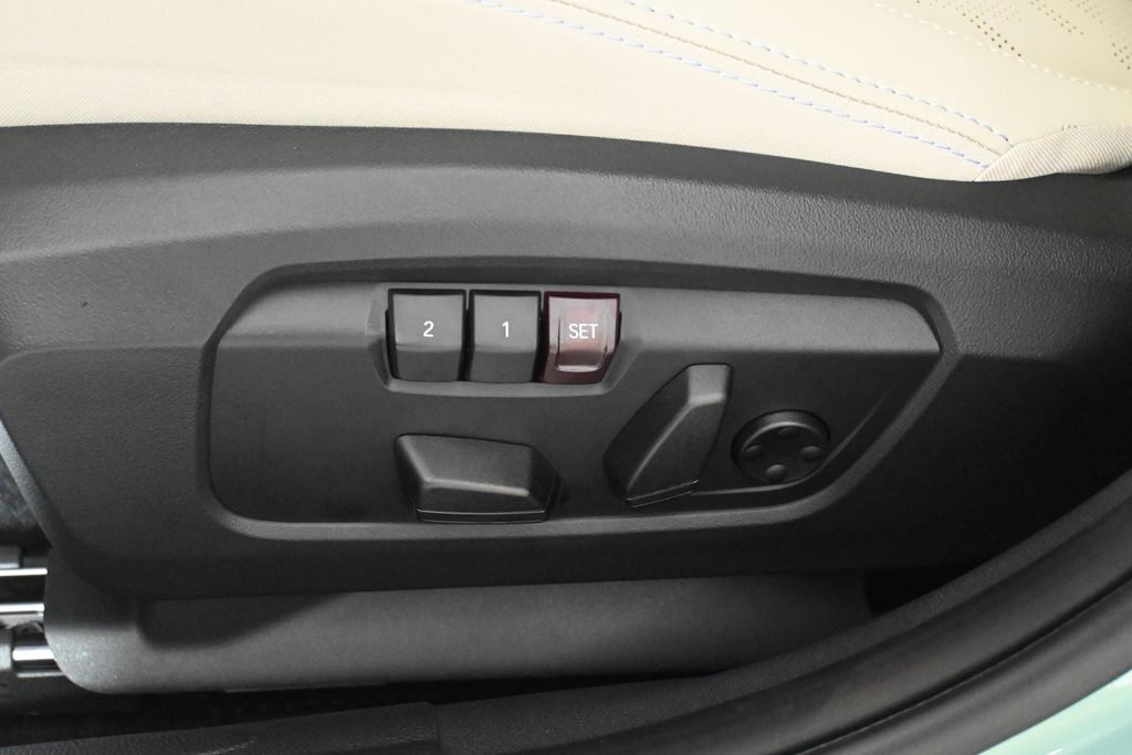2026 Mini Cooper 4 Door Hardtop Signature photo 19