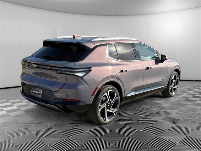 2026 Chevrolet Equinox EV 1LT photo 3