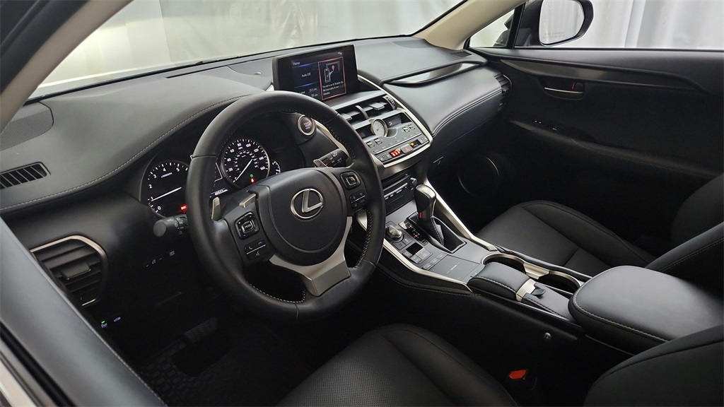2021 Lexus NX 300 photo 18