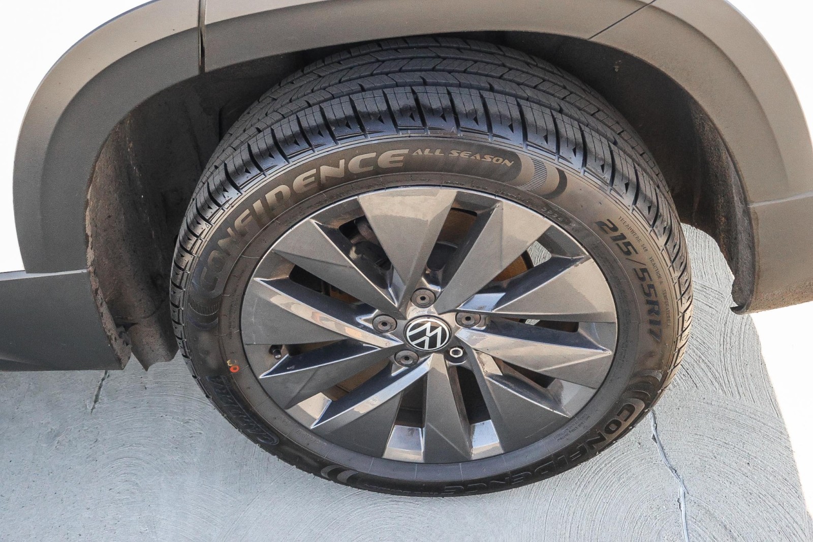 2022 Volkswagen Taos S photo 8