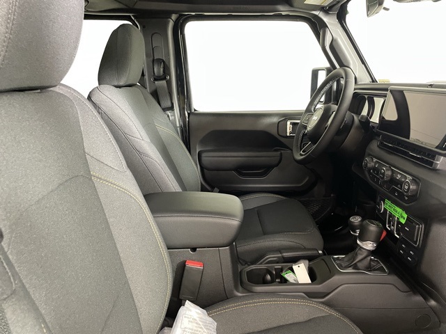 2025 Jeep Gladiator Sport S photo 12