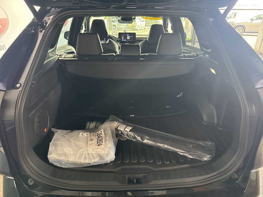 2025 Toyota RAV4 Hybrid XSE photo 22