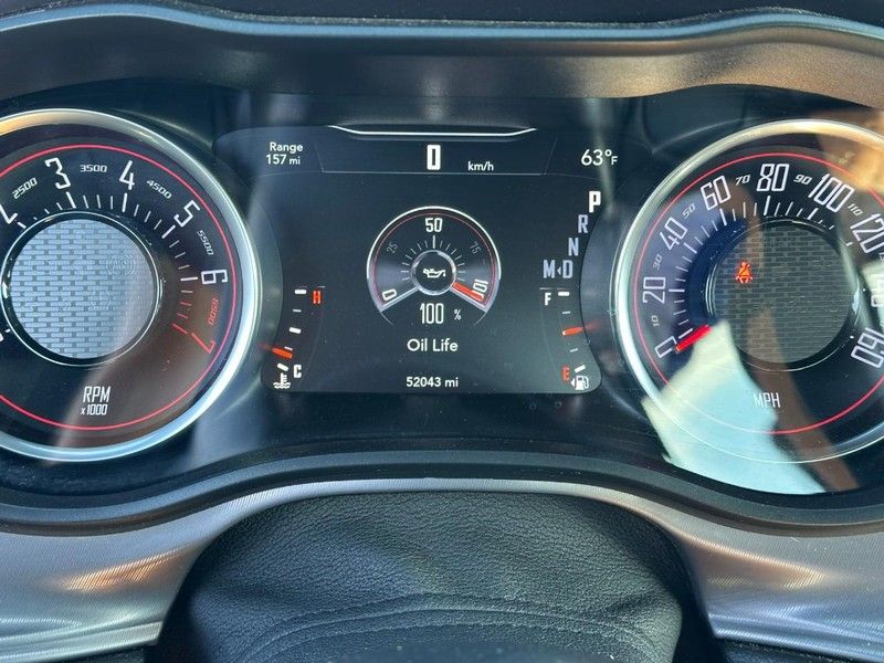 2023 Dodge Challenger GT photo 17