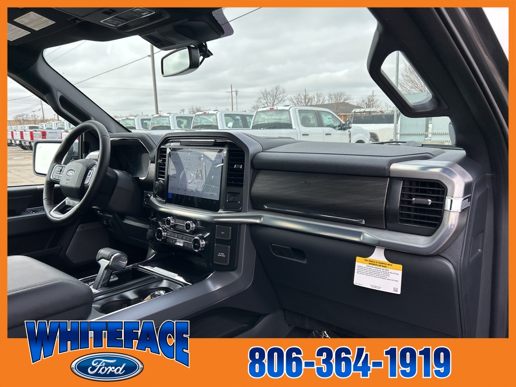 2025 Ford F-150 Lariat photo 39