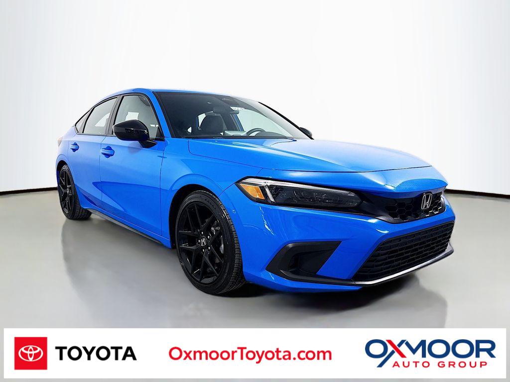 2024 Honda Civic Hatchback Sport's photo