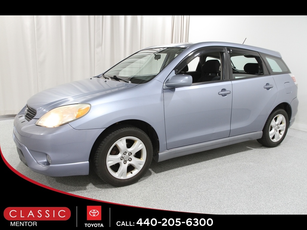 2007 Toyota Corolla Matrix L photo 2