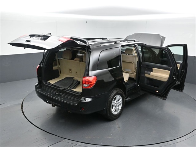 2012 Toyota Sequoia SR5 photo 47