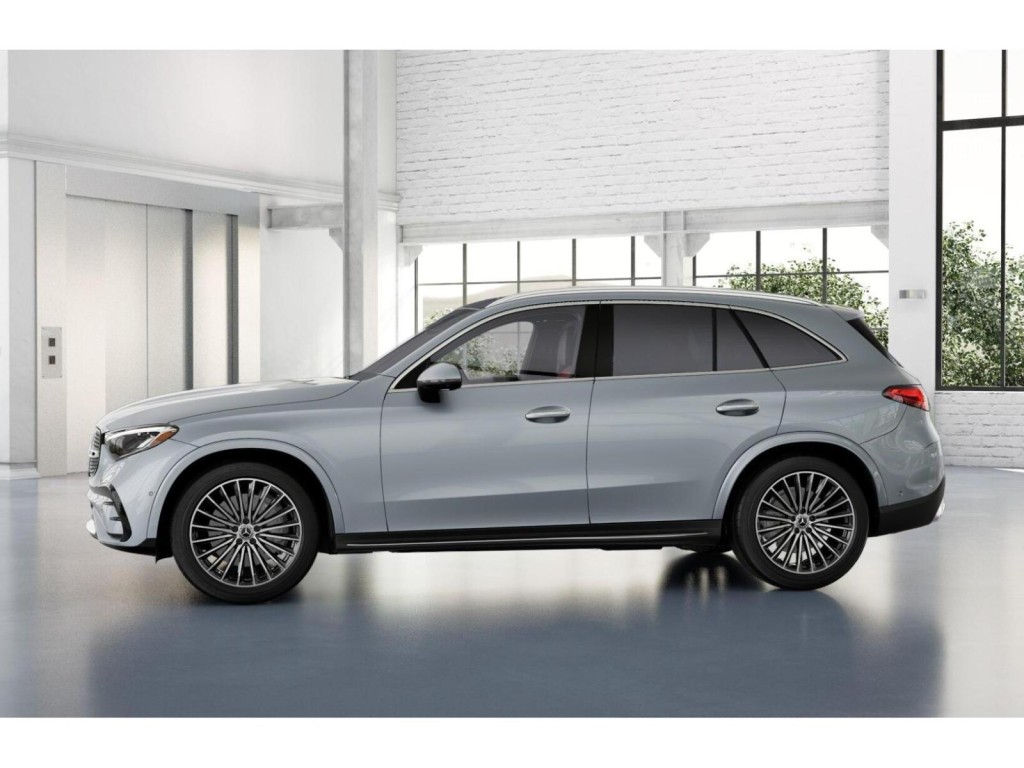 2026 Mercedes Benz GLC 300 photo 34